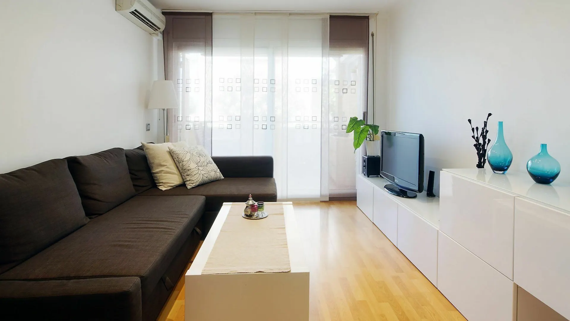 Caravel Be My Guest Castelldefels Apartment